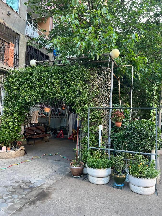 3 Room Flat In Τυφλίδα Εξωτερικό φωτογραφία