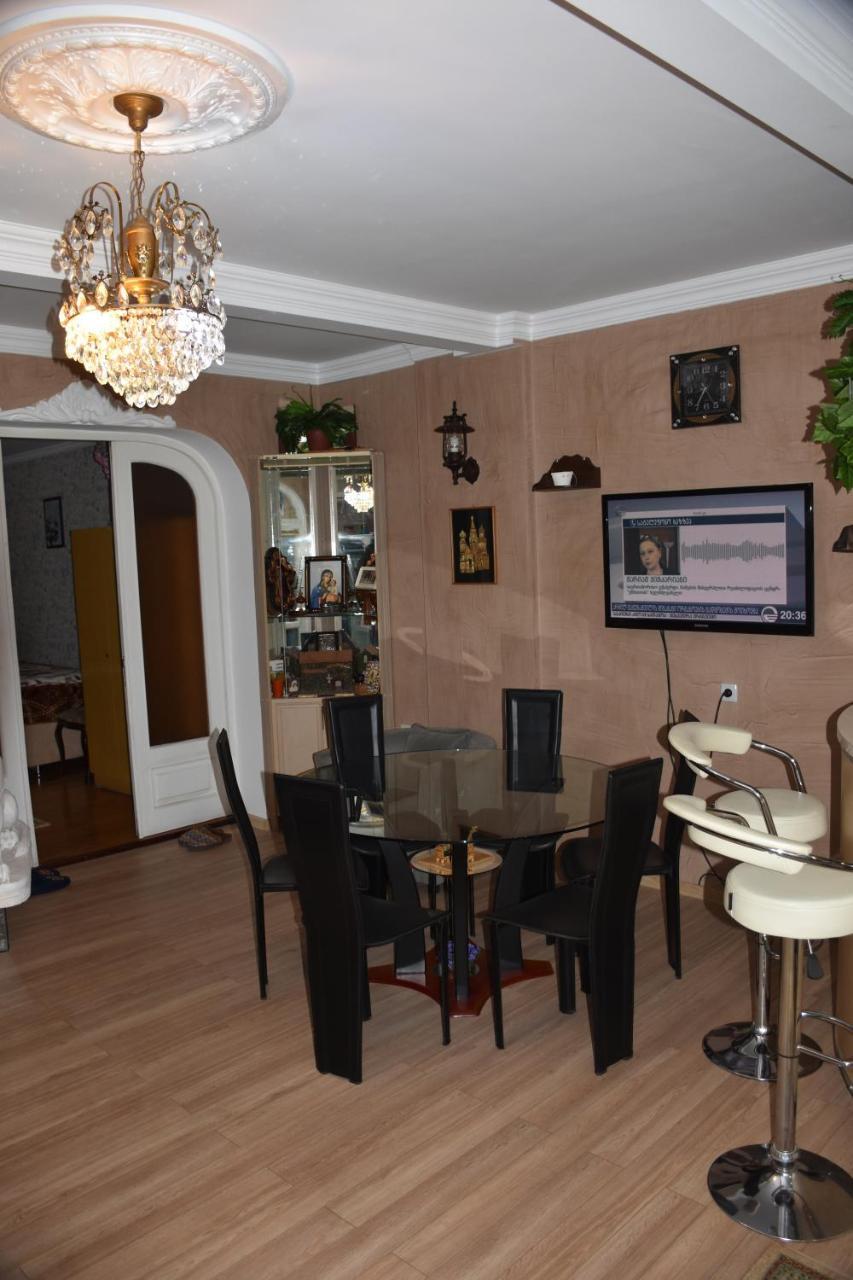 3 Room Flat In Τυφλίδα Εξωτερικό φωτογραφία
